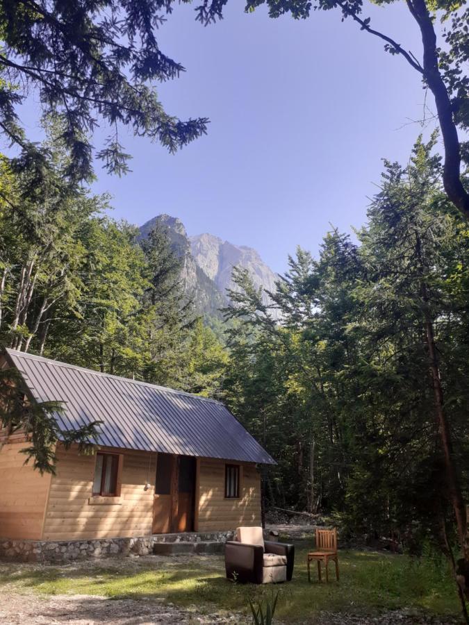 Guesthouse Dioni Βαλμπόνα Εξωτερικό φωτογραφία