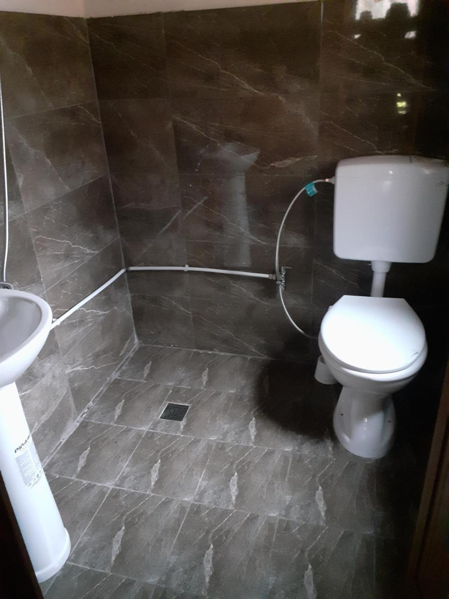 Guesthouse Dioni Βαλμπόνα Εξωτερικό φωτογραφία